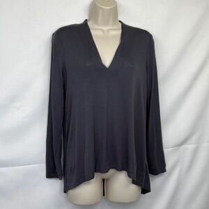 Lanston REVOLVE dusty purple deep v neck top NWT size small